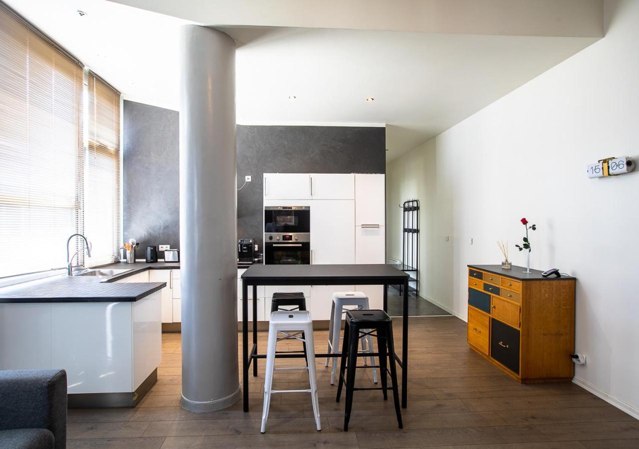 Le Loft Horloger Avec Parking Apartment Besancon Exterior photo